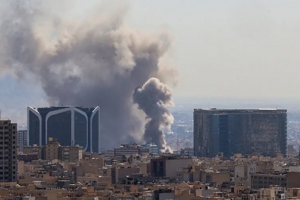 Trump Yolun Sonunda Mı? Savaş ABD Kamuoyunu Sarstı